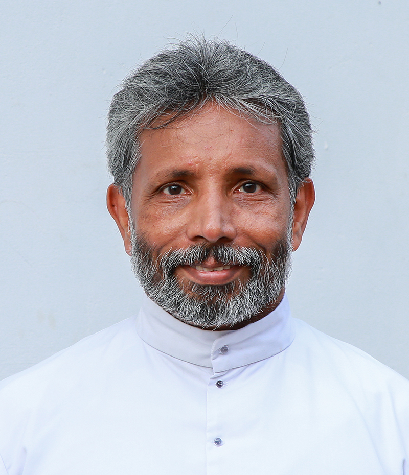Fr. Tomy Alumkalkarot 1